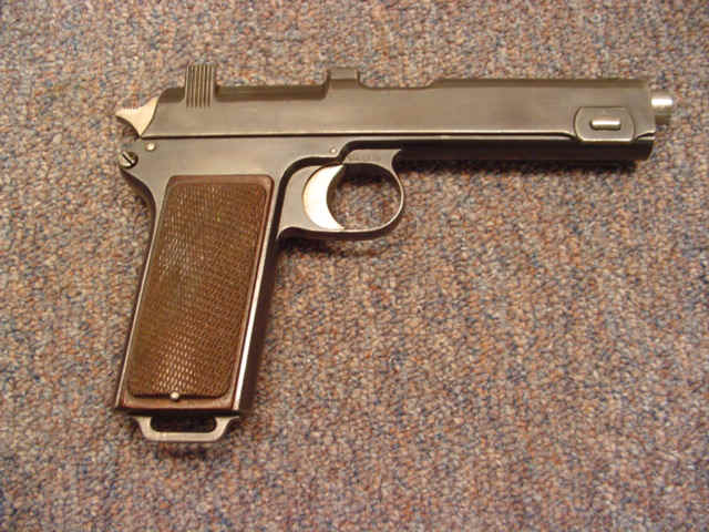 *Steyr-Hahn Model 1918 Semi-Automatic Pistol