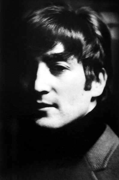 John Lennon, circa 1970. Tirage argentique postérieur. - Photographs of ...